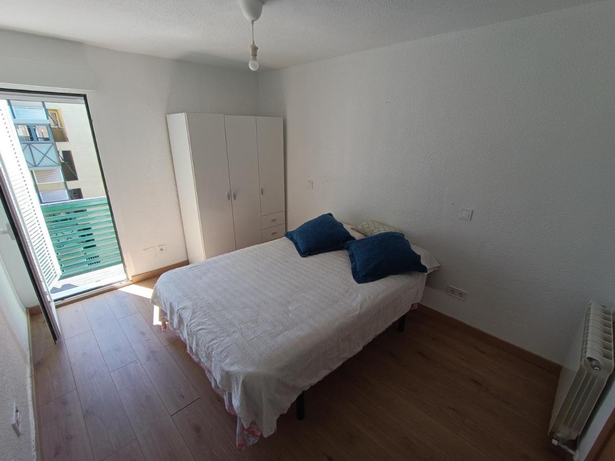 Amplia Habitacion En Vivienda Duplex Madrid Eksteriør bilde